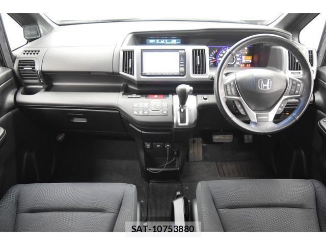 Honda e 2012-07 8010127-10