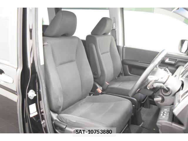 Honda e 2012-07 8010127-17