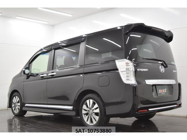Honda e 2012-07 8010127-9