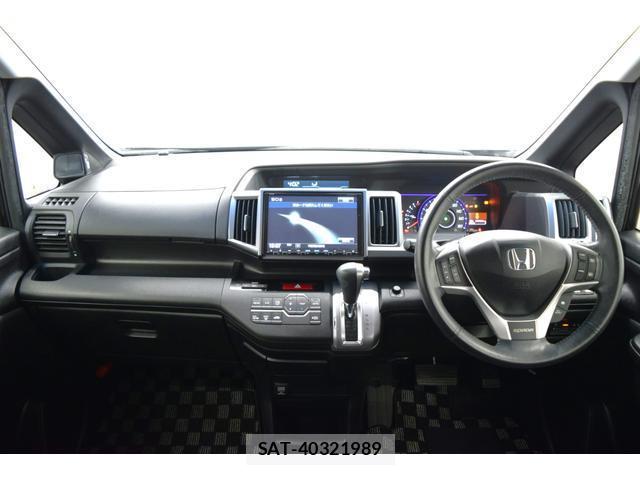 Honda e 2014-01 8010128-10