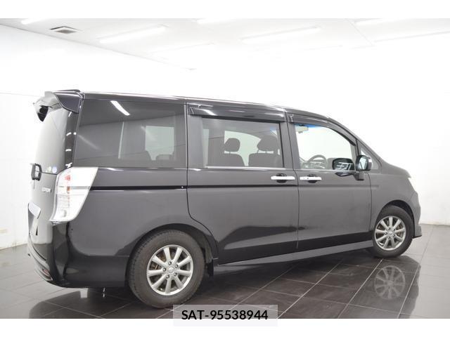 Honda e 2011-11 8010132-8