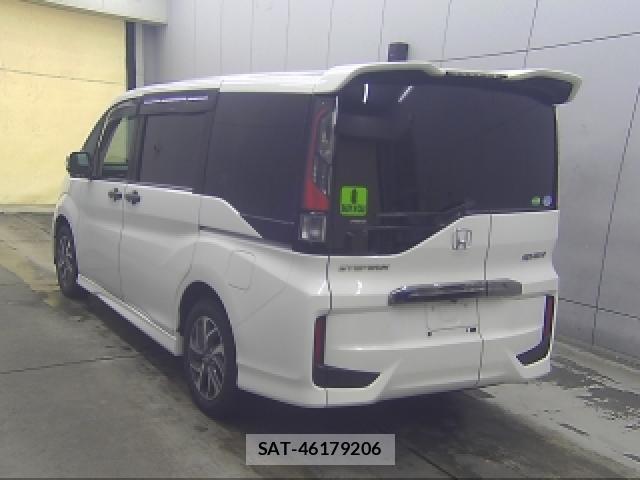 Honda e 2017-05 8010257-1
