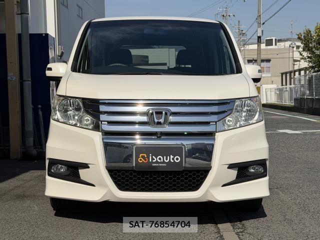 Honda e 2011-02 8010361-12