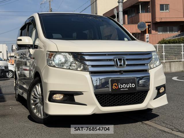 Honda e 2011-02 8010361-13