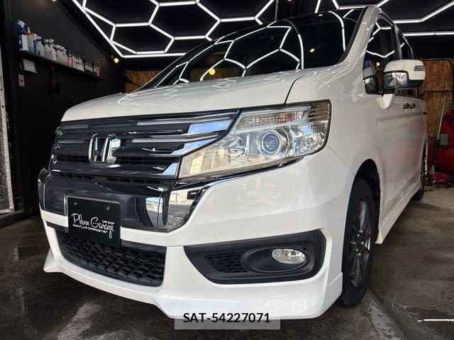 Honda e 2012-07 8010424-0
