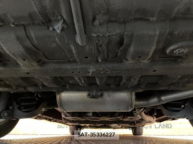 Honda e 2017-09 8010517-18