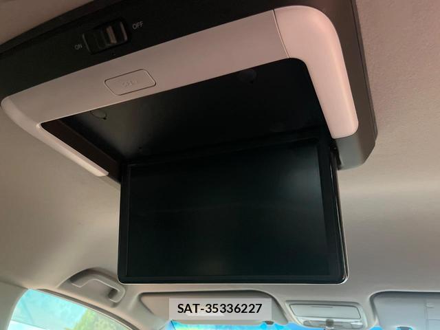 Honda e 2017-09 8010517-2