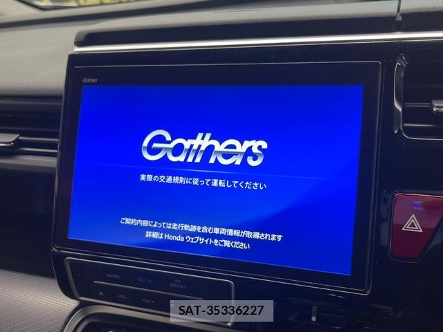 Honda e 2017-09 8010517-4