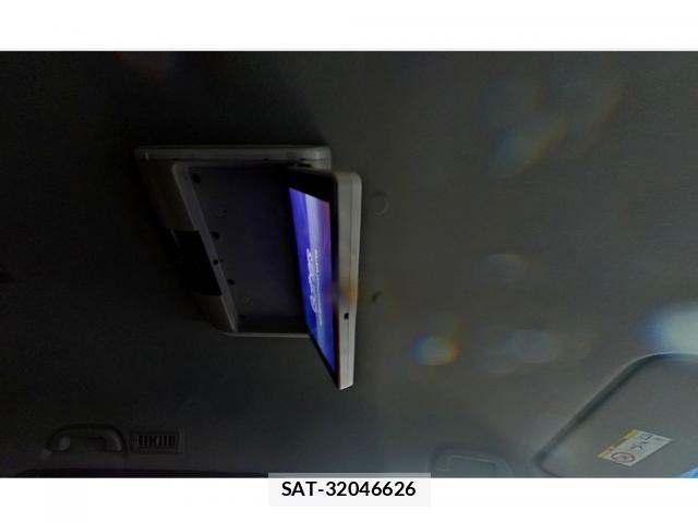 Honda e 2015-11 8010559-10