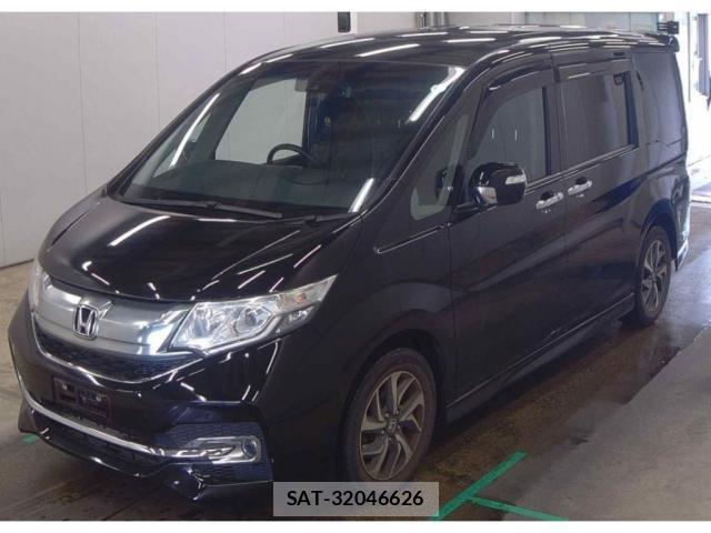 Honda e 2015-11 8010559-3