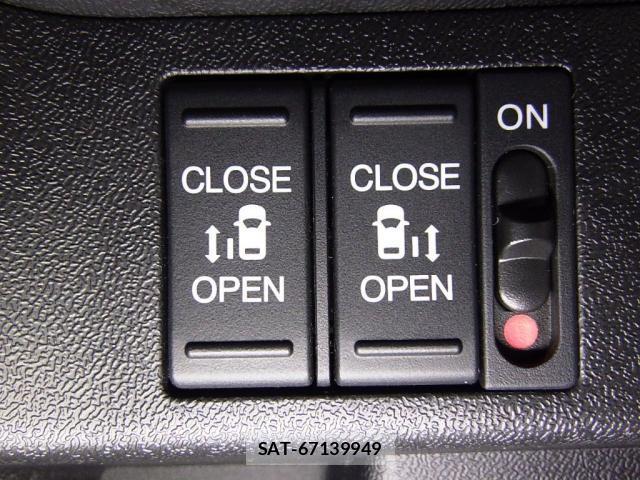 Honda e 2021-02 8010563-4