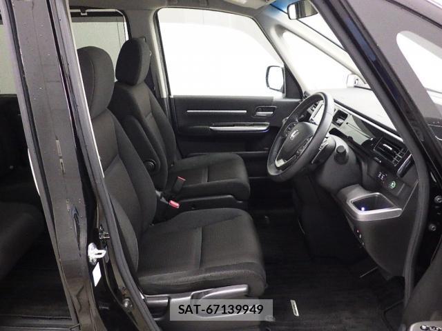 Honda e 2021-02 8010563-5