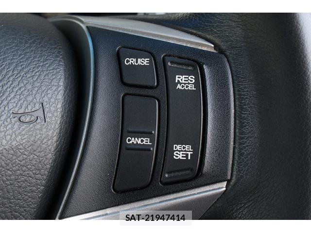 Honda e 2013-11 8010761-17