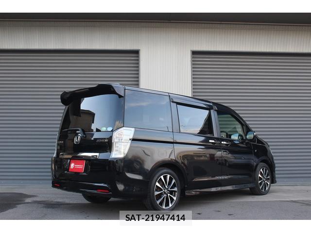 Honda e 2013-11 8010761-2