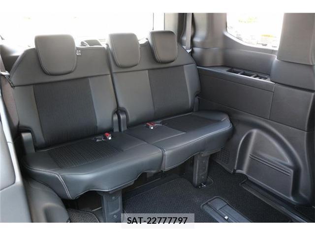Honda e 2025-10 8010780-16