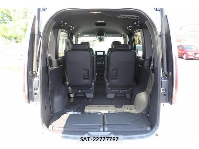 Honda e 2025-10 8010780-19