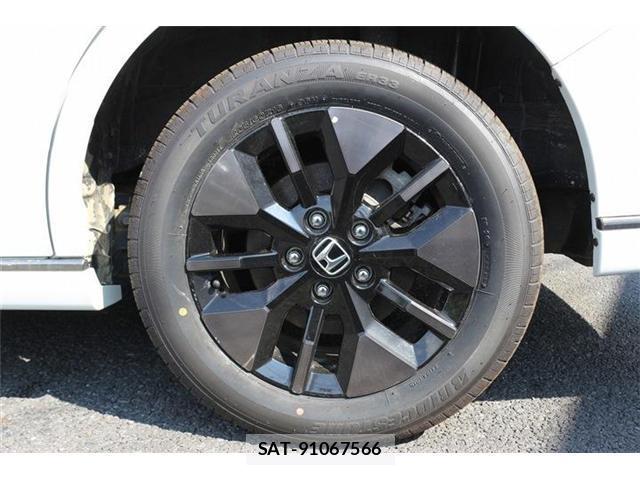 Honda e 2025-10 8010781-13
