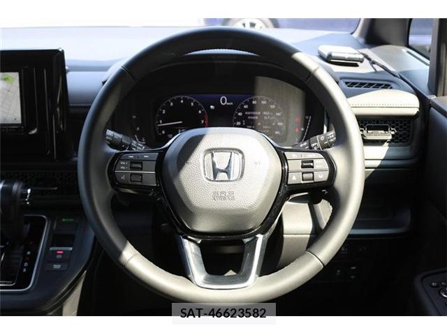 Honda e 2025-10 8010782-19