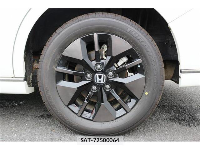 Honda e 2025-10 8010783-13