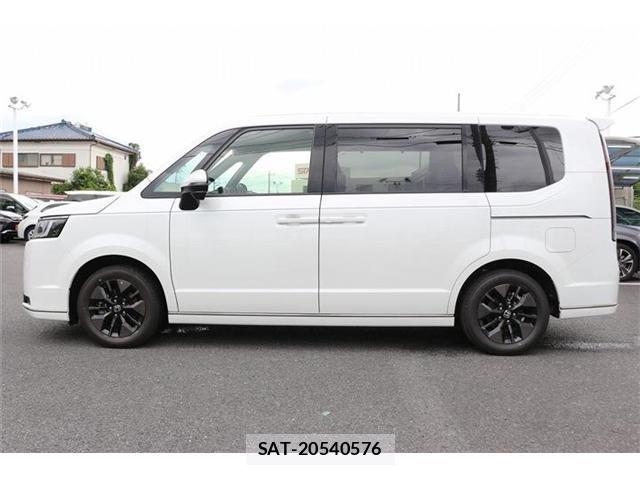 Honda e 2025-10 8010784-10