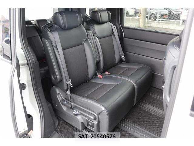 Honda e 2025-10 8010784-15
