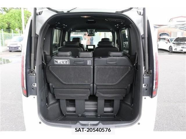 Honda e 2025-10 8010784-19