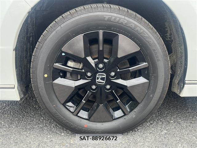 Honda e 2025-10 8010785-14