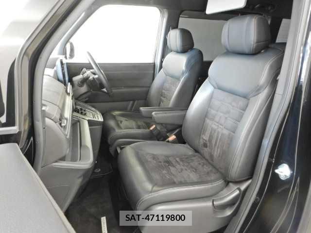 Honda e 2023-02 8011005-16