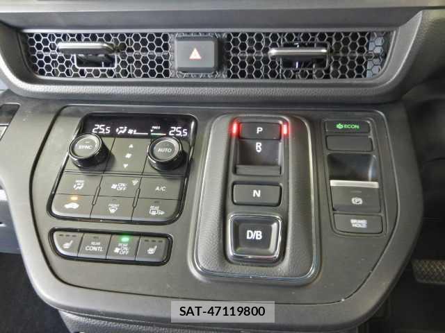 Honda e 2023-02 8011005-8