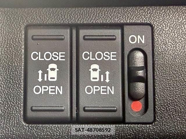Honda e 2021-09 8011120-5
