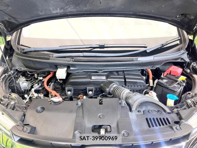 Honda e 2017-11 8011161-18