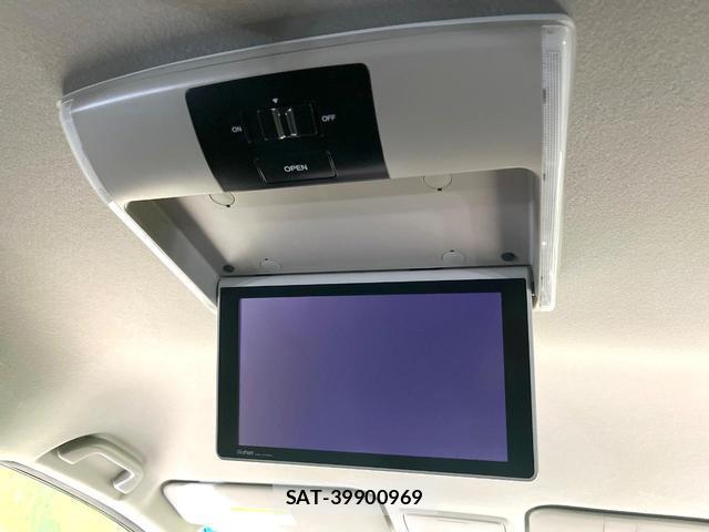Honda e 2017-11 8011161-4
