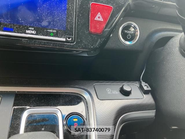 Honda e 2018-03 8011218-10