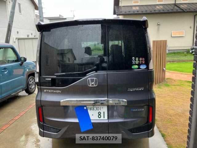 Honda e 2018-03 8011218-13