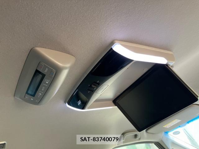 Honda e 2018-03 8011218-5