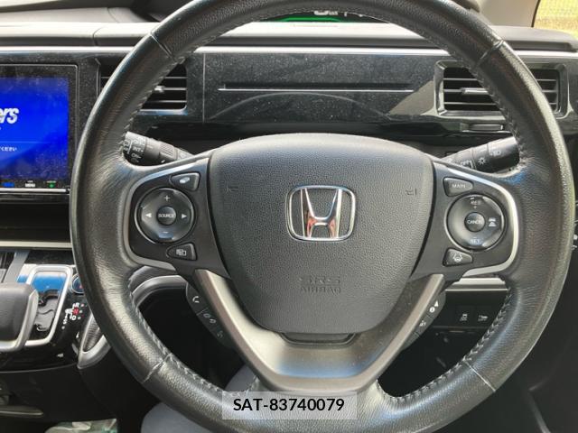 Honda e 2018-03 8011218-8