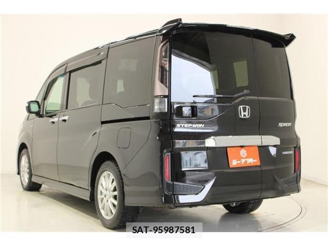 Honda e 2018-07 8011283-9