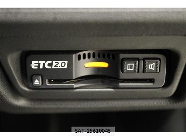 Honda e 2020-07 8011285-5