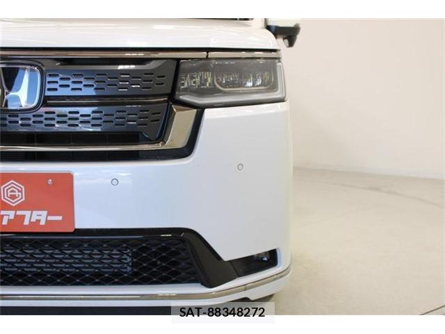 Honda e 2025-10 8011293-13