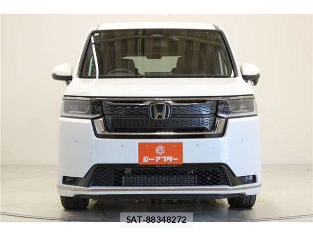 Honda e 2025-10 8011293-6