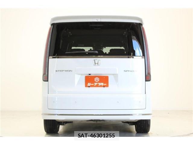 Honda e 2025-10 8011295-10