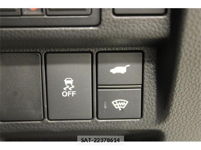 Honda e 2025-10 8011296-3