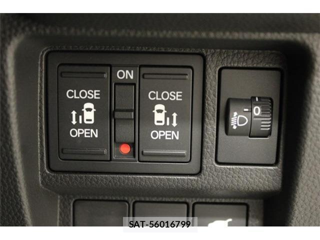 Honda e 2025-10 8011297-4