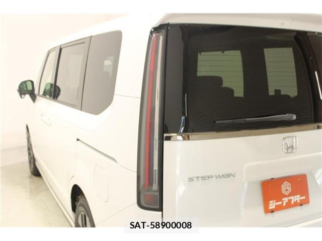 Honda e 2025-10 8011304-18
