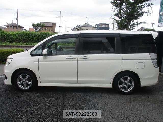 Honda e 2010-02 8011421-9
