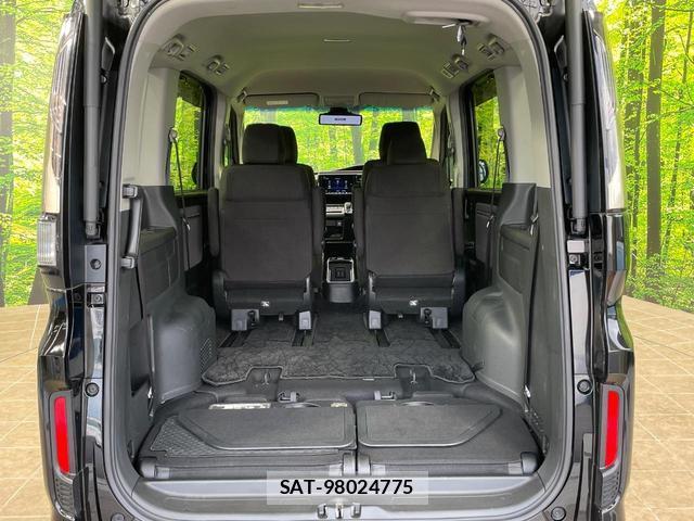 Honda e 2018-08 8011584-10