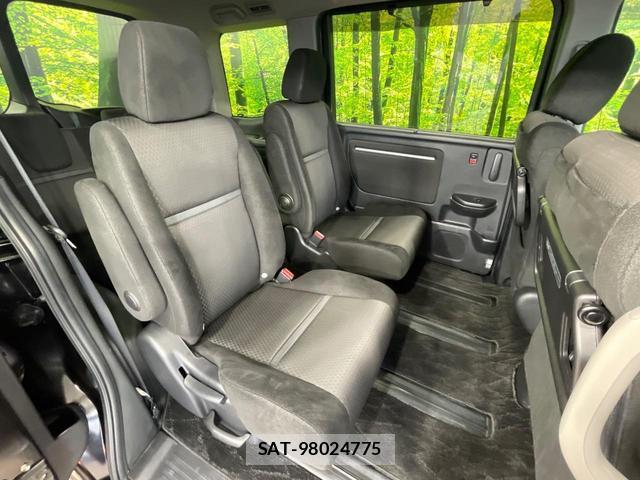Honda e 2018-08 8011584-8