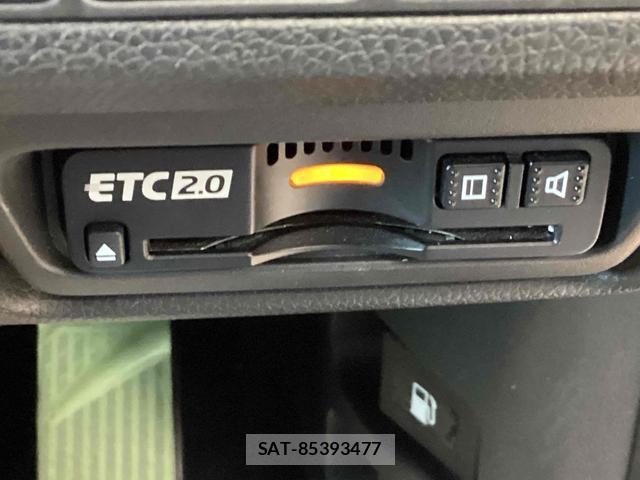 Honda e 2021-04 8011640-6