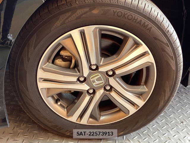 Honda e 2018-09 8011641-14