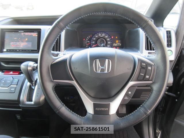 Honda e 2012-05 8011652-14